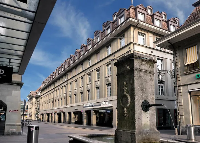Hotel Savoy
